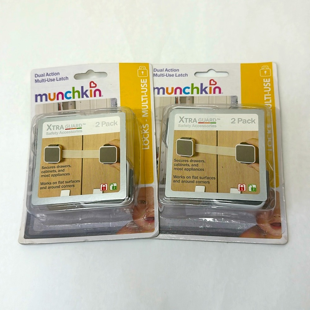 Munchkin Dual Action Multi-Use Latch 2 packs of 2